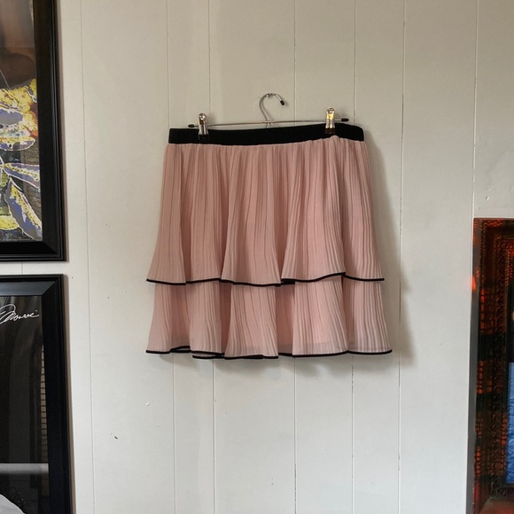 worthington flouncy pink double layer pleated skirt satin feel linings size 12 - Picture 3 of 12
